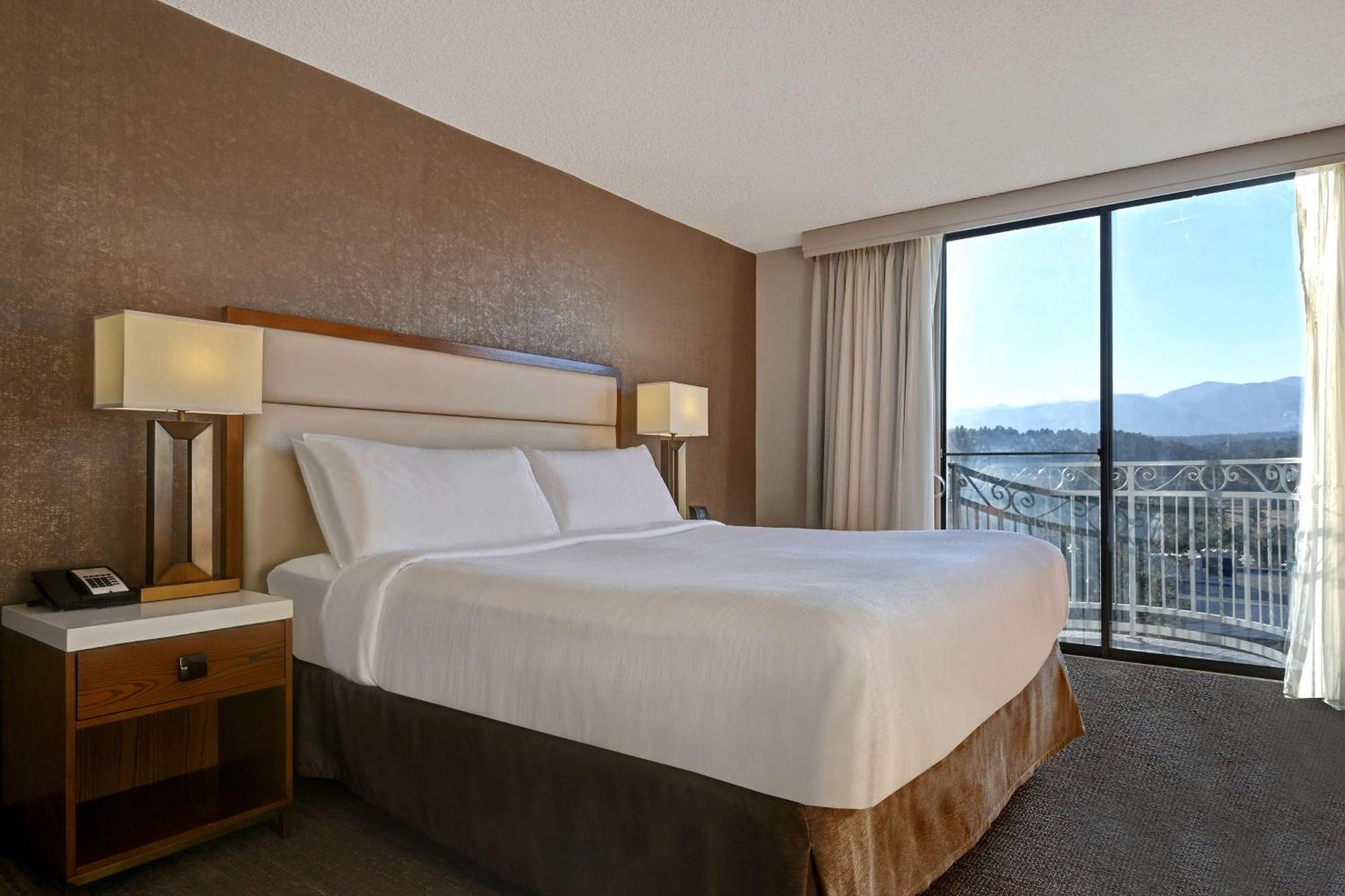 Embassy Suites By Hilton Κολοράντο Σπρινγκς Εξωτερικό φωτογραφία